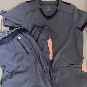 Cherikee Infinity Scrub Set